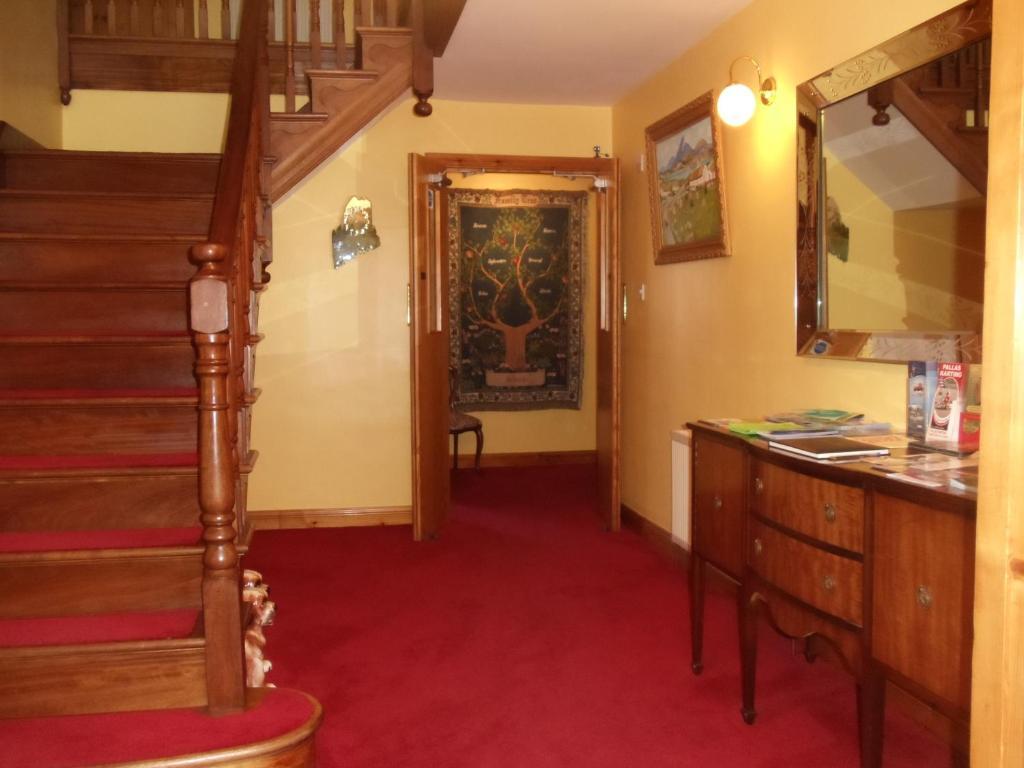 Bunratty Arms B&B Экстерьер фото